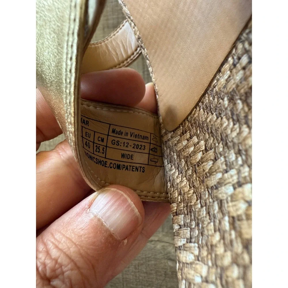 Vionic Tan Gold Cream Leather Platform Sandal